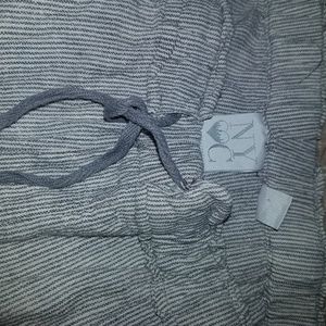 Nyc linnen blue stripped pants.